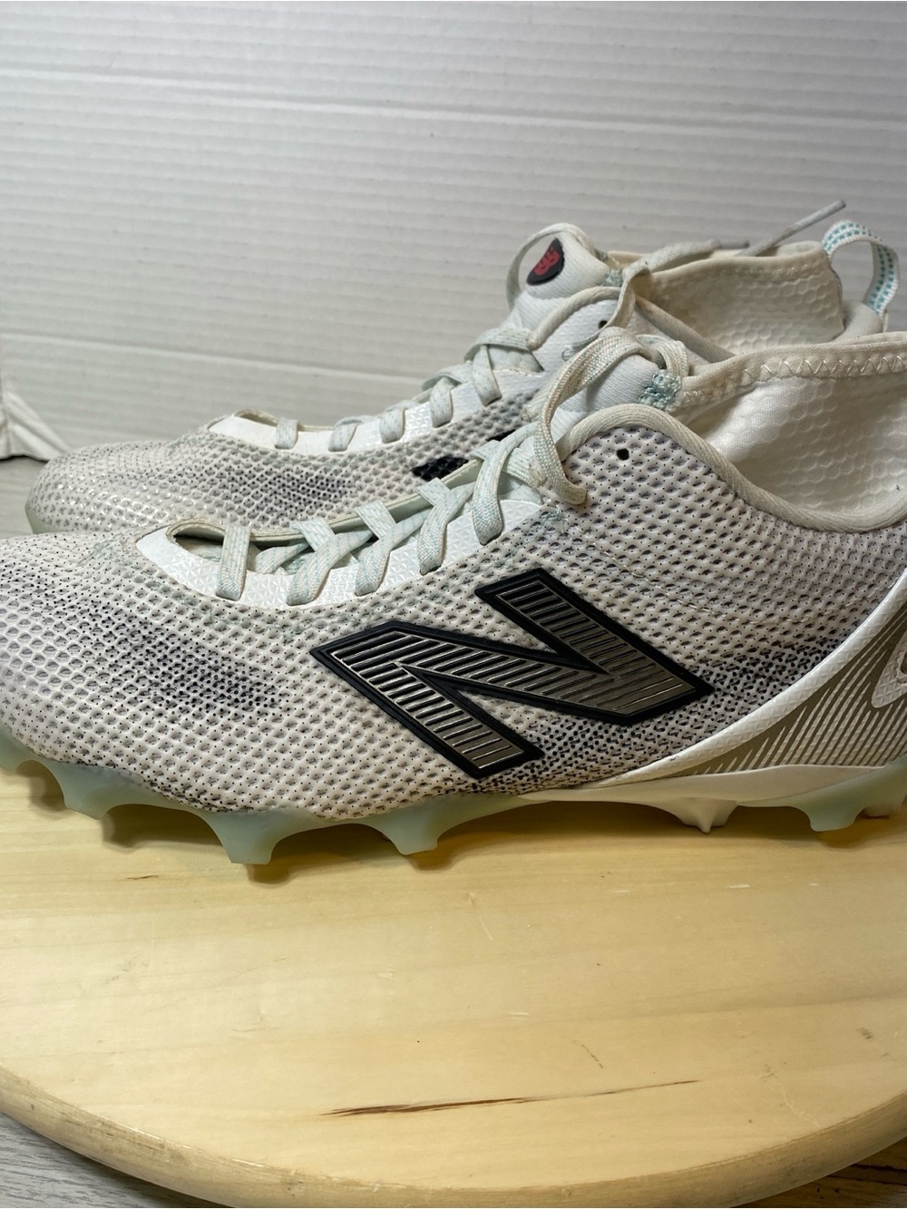 New Balance Freeze LX v5 Lacrosse Cleats White Silver FREEZWT5 Men’s Size 9.5 - Picture 5 of 10